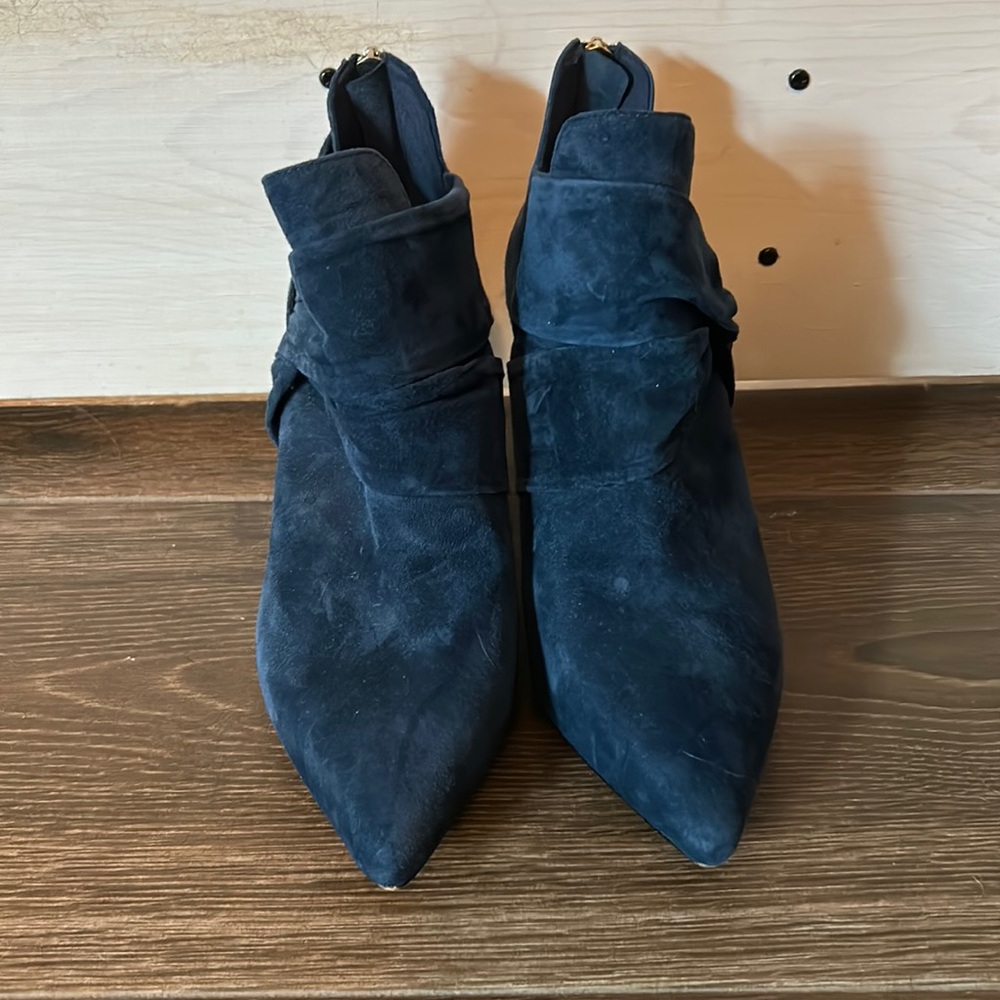 Women's size 8 booties